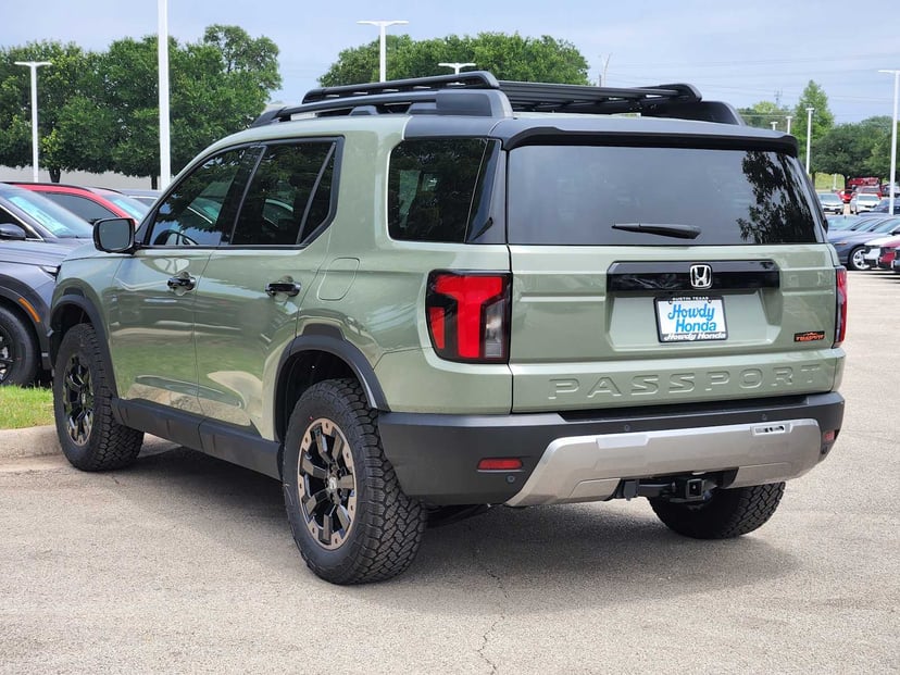 2026 Honda Passport - Image 3