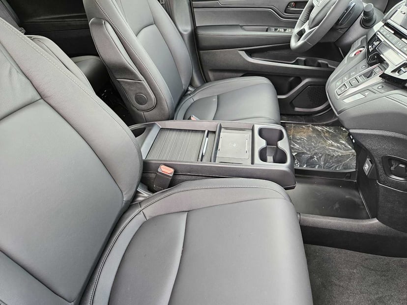 2026 Honda Odyssey - Image 10