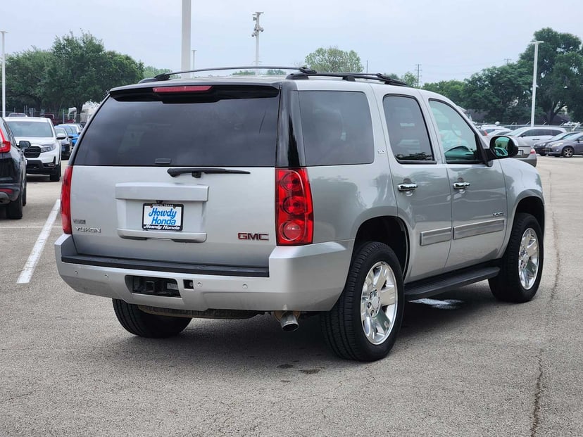 2011 GMC Yukon - Image 6