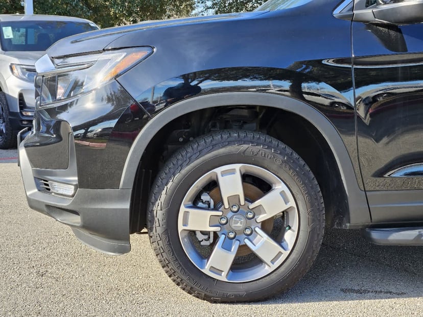 2026 Honda Ridgeline - Image 8