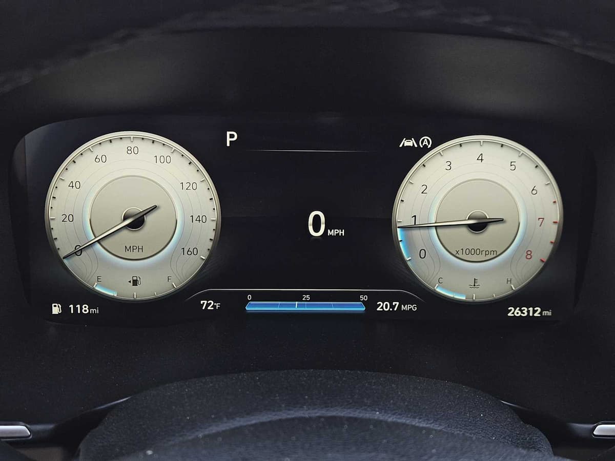 2022 Hyundai Santa Fe - Image 15