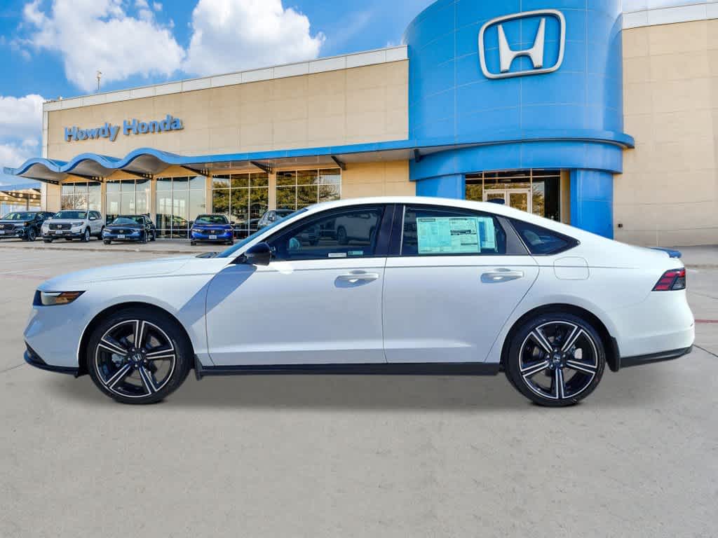 2026 Honda Accord Hybrid - Image 2