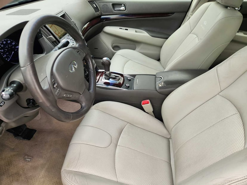 2012 INFINITI G37 Sedan - Image 13
