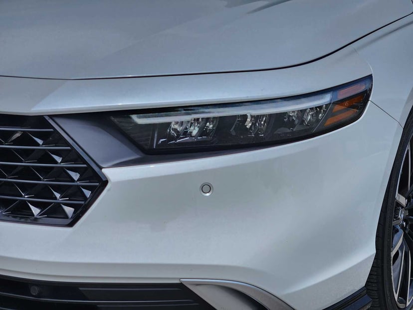2023 Honda Accord Hybrid - Image 7
