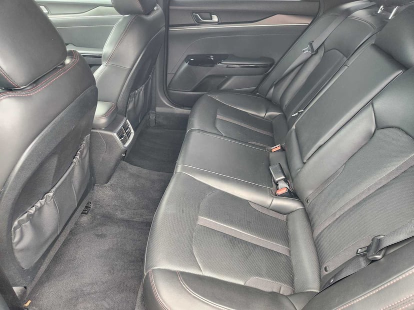 2021 Kia K5 - Image 31