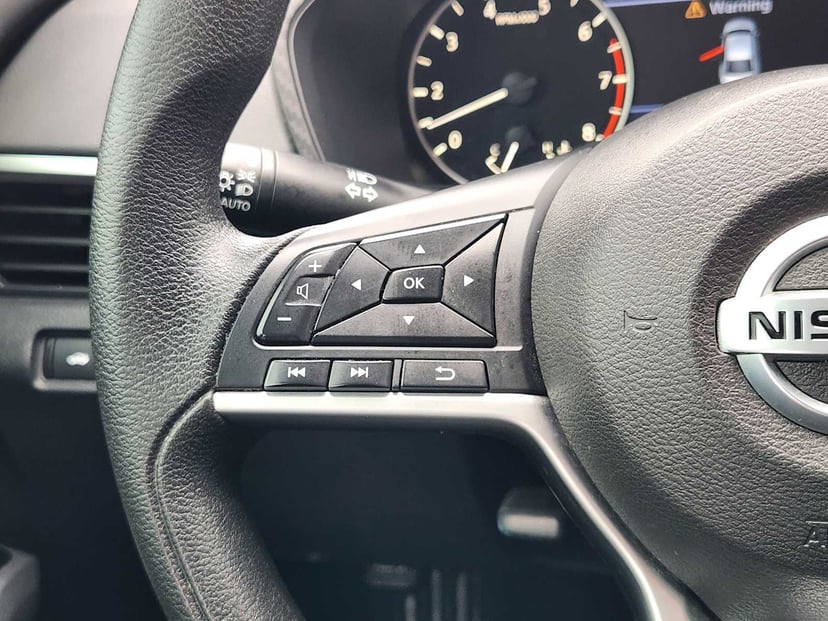 2021 Nissan Altima - Image 27