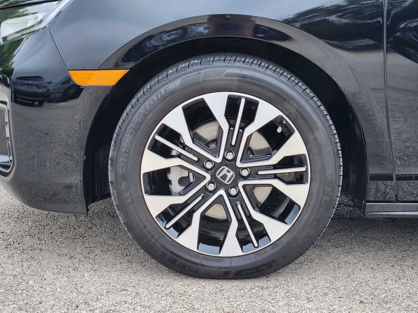 2025 Honda Odyssey - Image 9