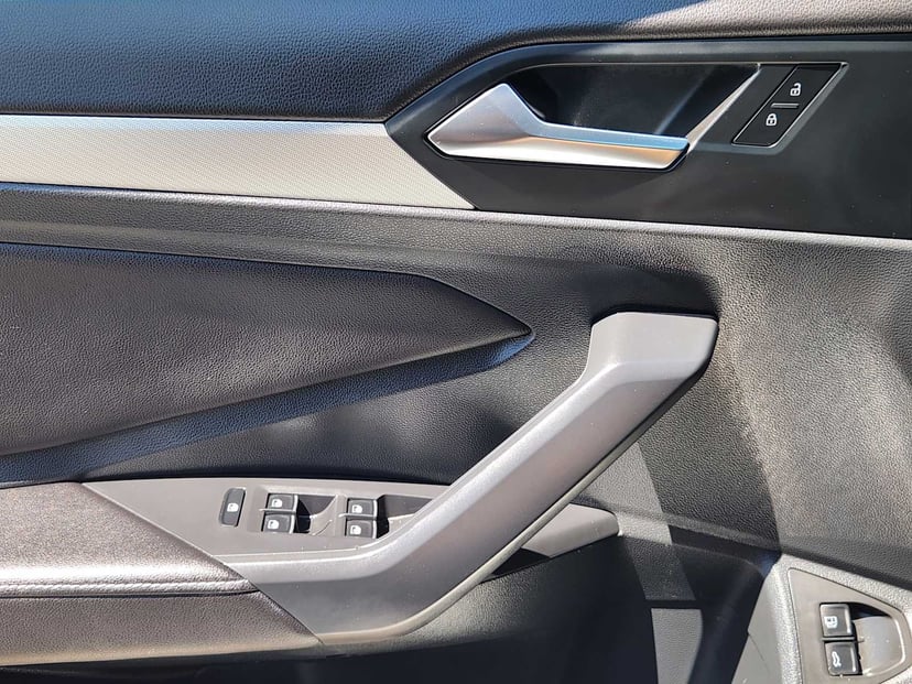 2023 Volkswagen Jetta - Image 23