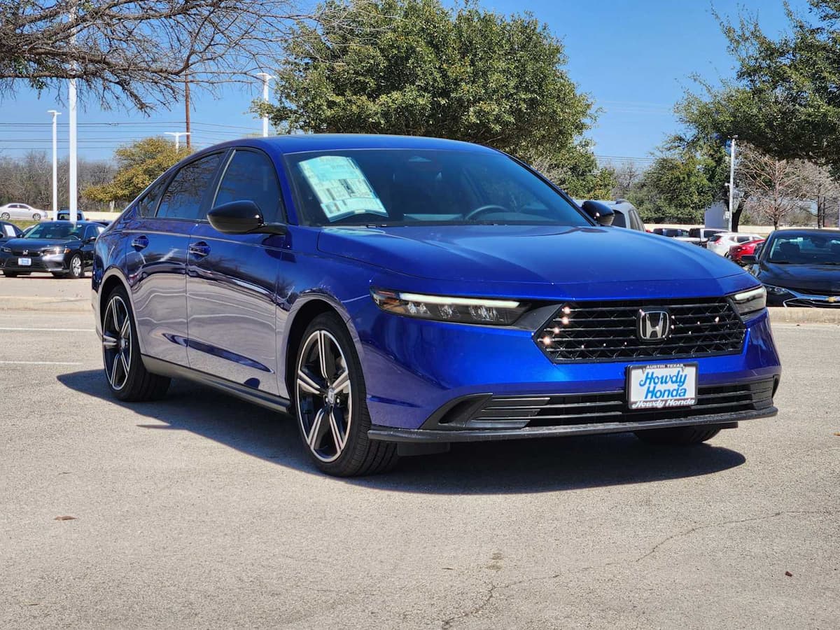 2026 Honda Accord Hybrid - Image 3