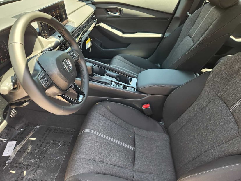 2026 Honda Accord Hybrid - Image 9