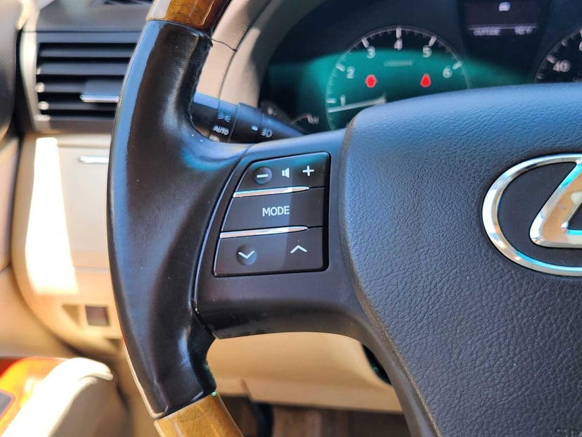 2010 LEXUS RX 350 - Image 27
