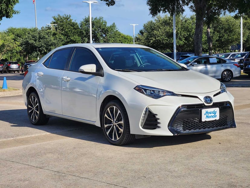 2019 Toyota Corolla - Image 2