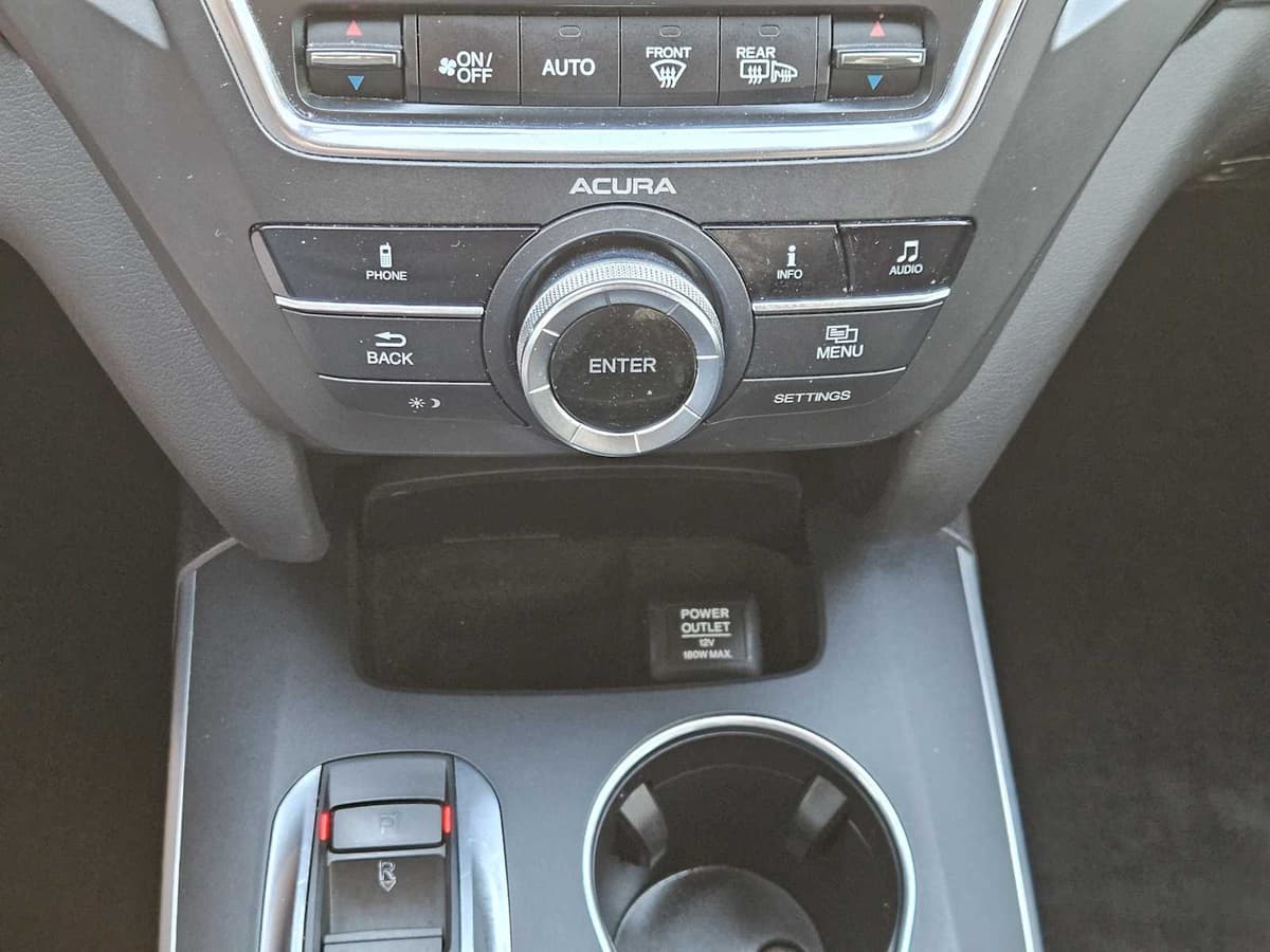 2017 Acura MDX - Image 17