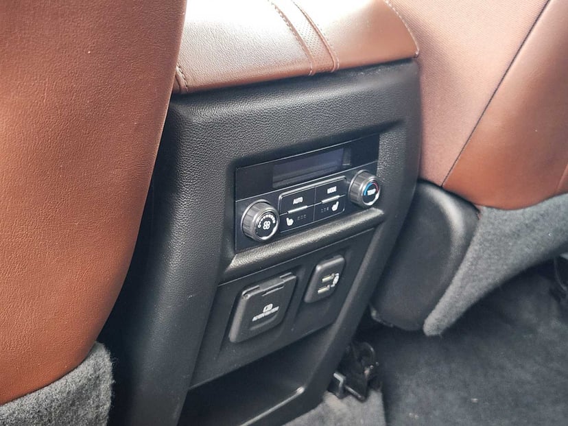 2018 Chevrolet Traverse - Image 30