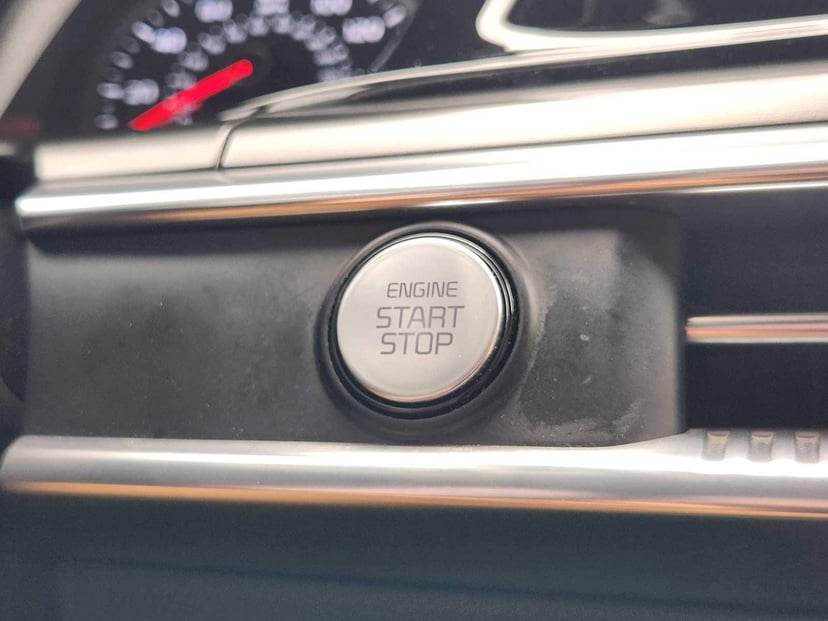 2021 Kia K5 - Image 21