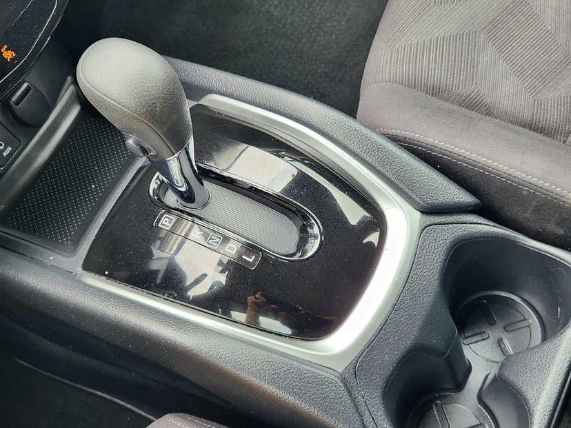 2016 Nissan Rogue - Image 19