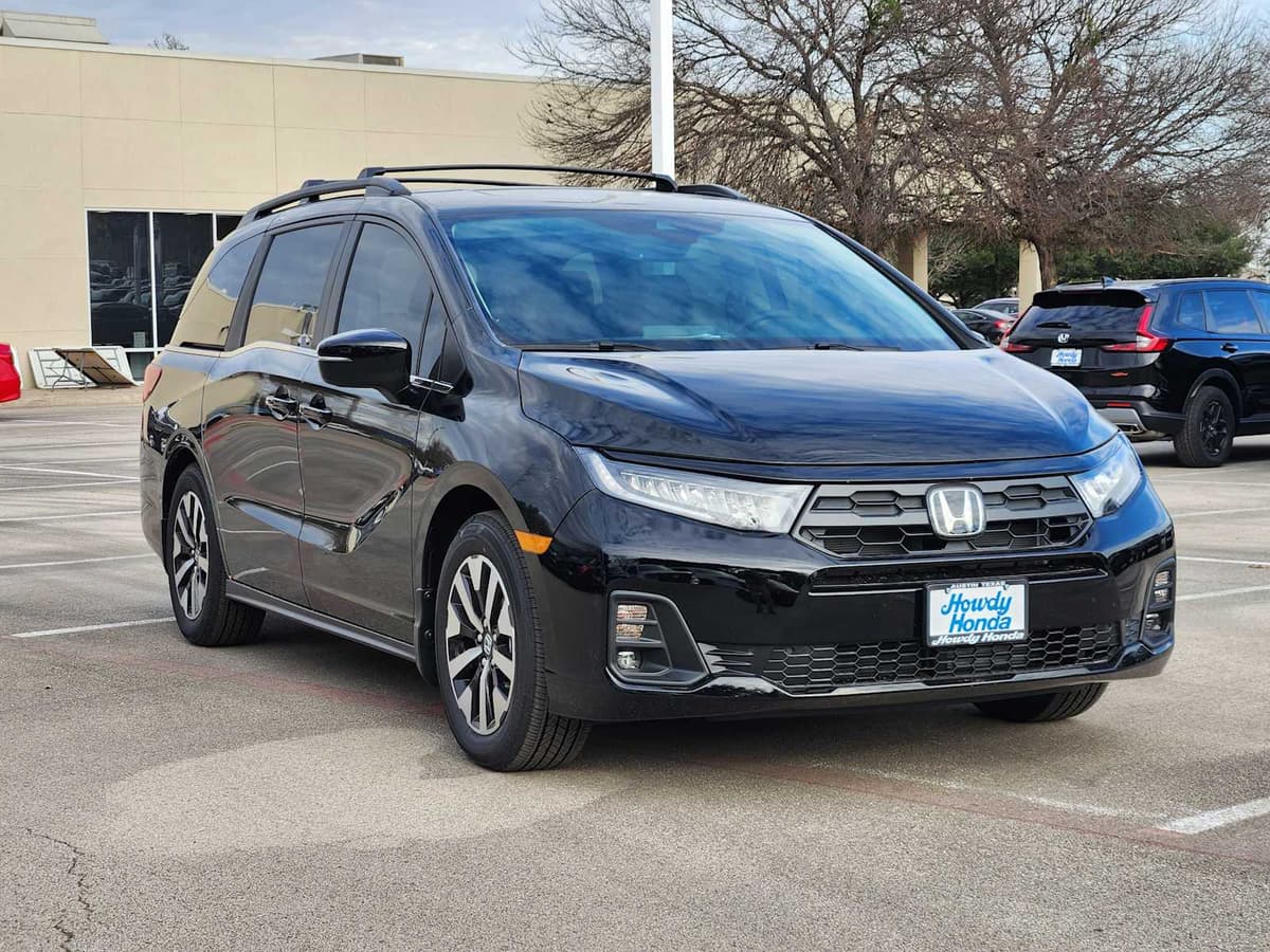 2026 Honda Odyssey - Image 3