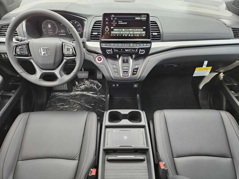 2026 Honda Odyssey - Image 23