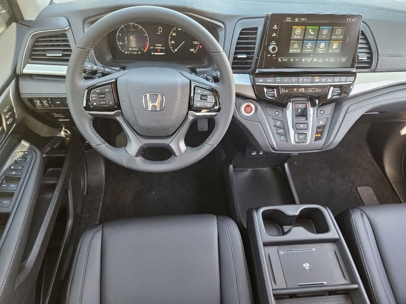 2026 Honda Odyssey - Image 22