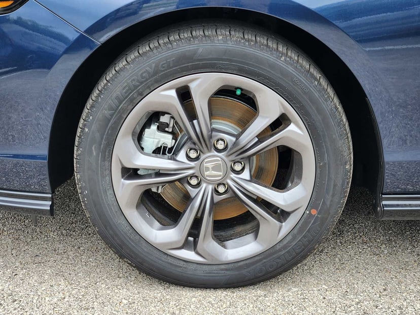 2026 Honda Accord Hybrid - Image 7