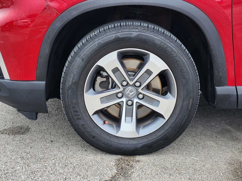 2025 Honda Pilot - Image 9