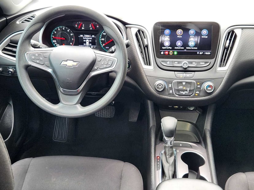2021 Chevrolet Malibu - Image 26