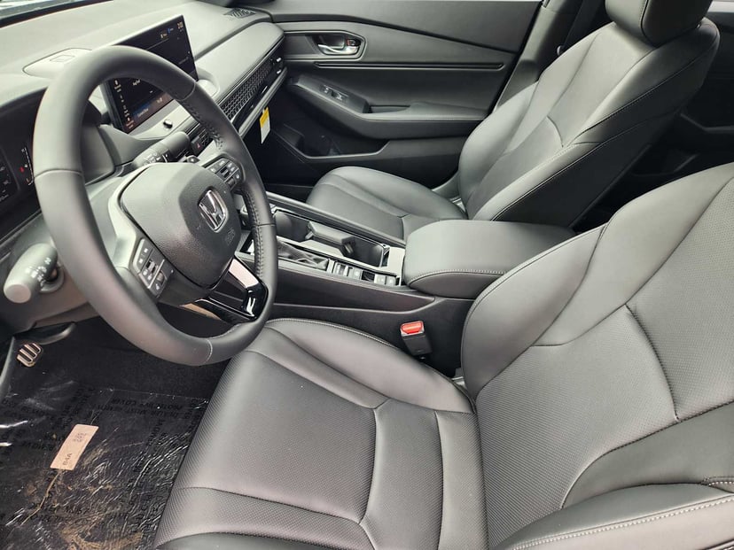 2026 Honda Accord Hybrid - Image 9