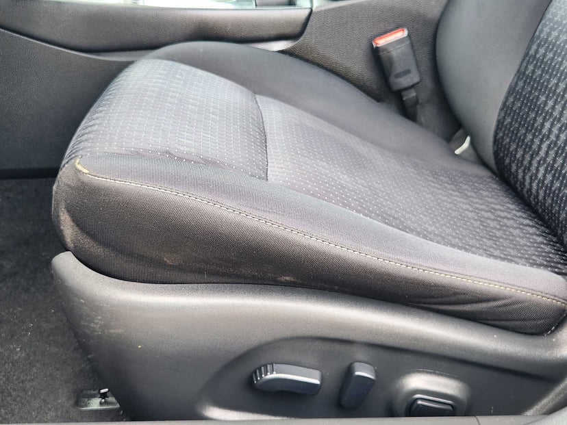 2016 Nissan Altima - Image 24