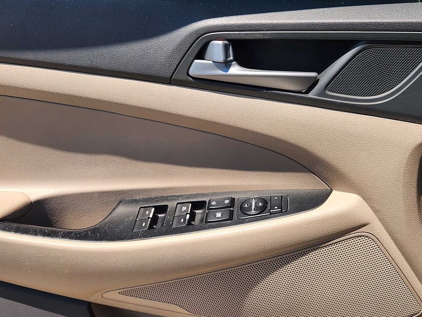 2016 Hyundai Tucson - Image 23