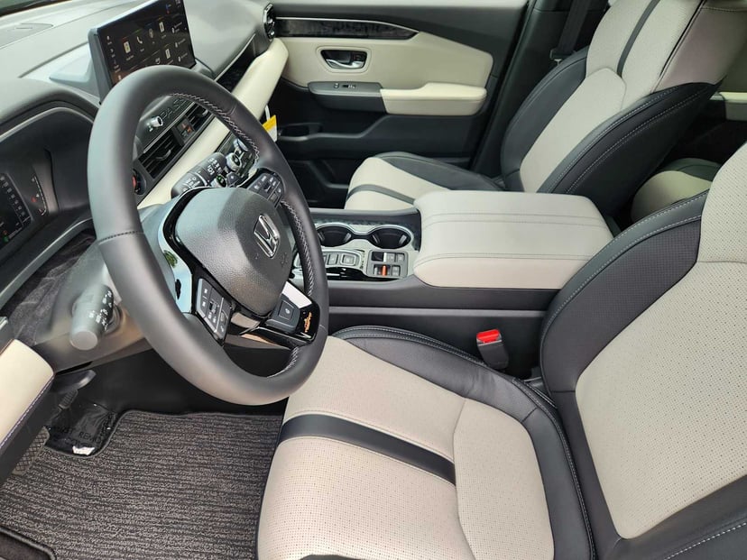 2026 Honda Passport - Image 11
