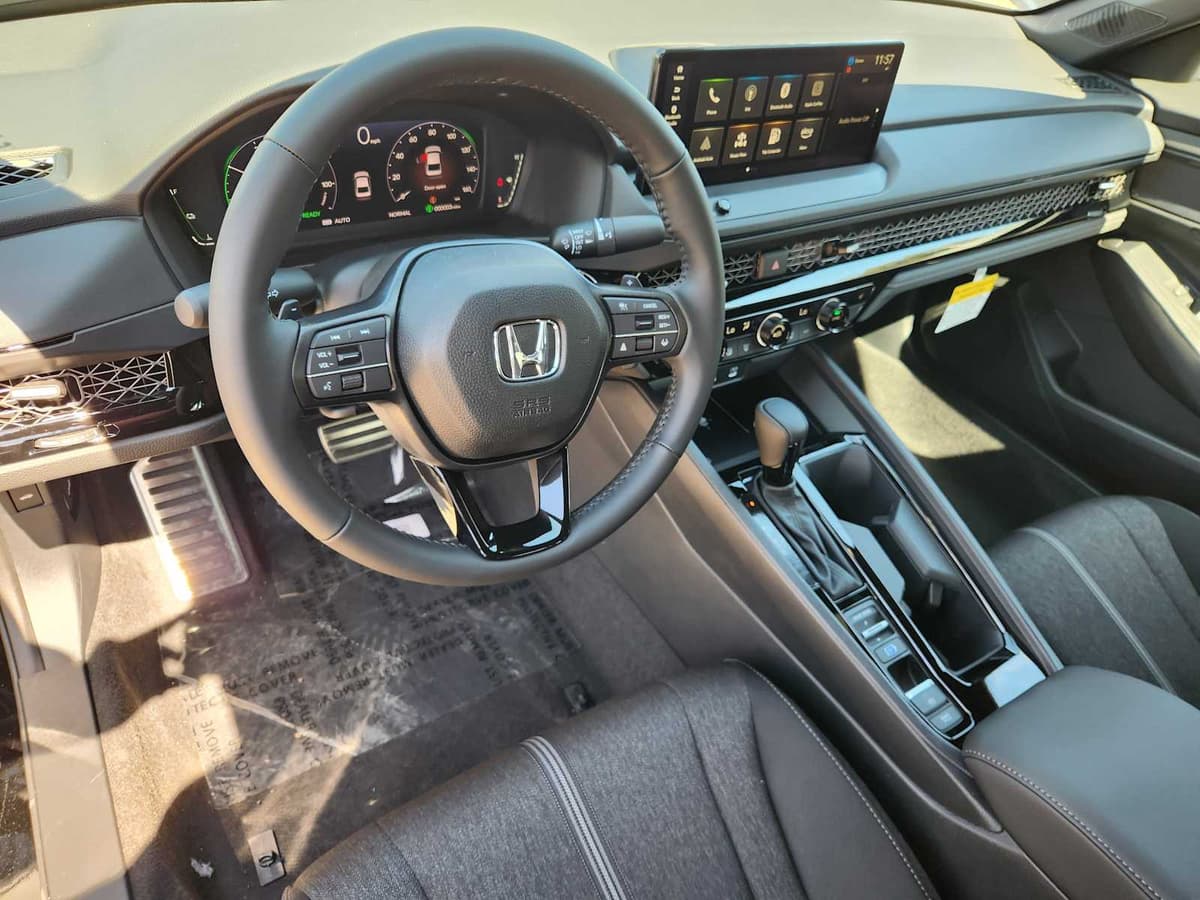 2026 Honda Accord Hybrid - Image 2