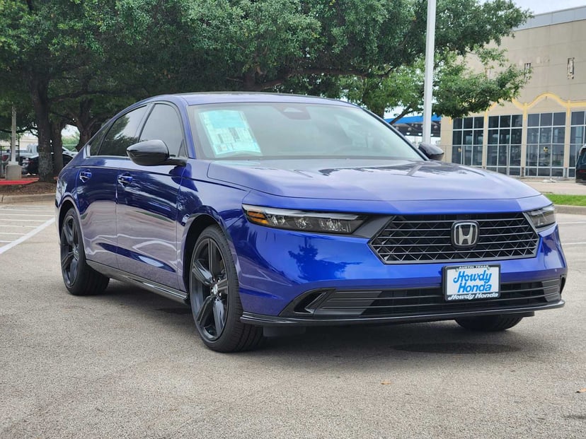 2026 Honda Accord Hybrid - Image 2