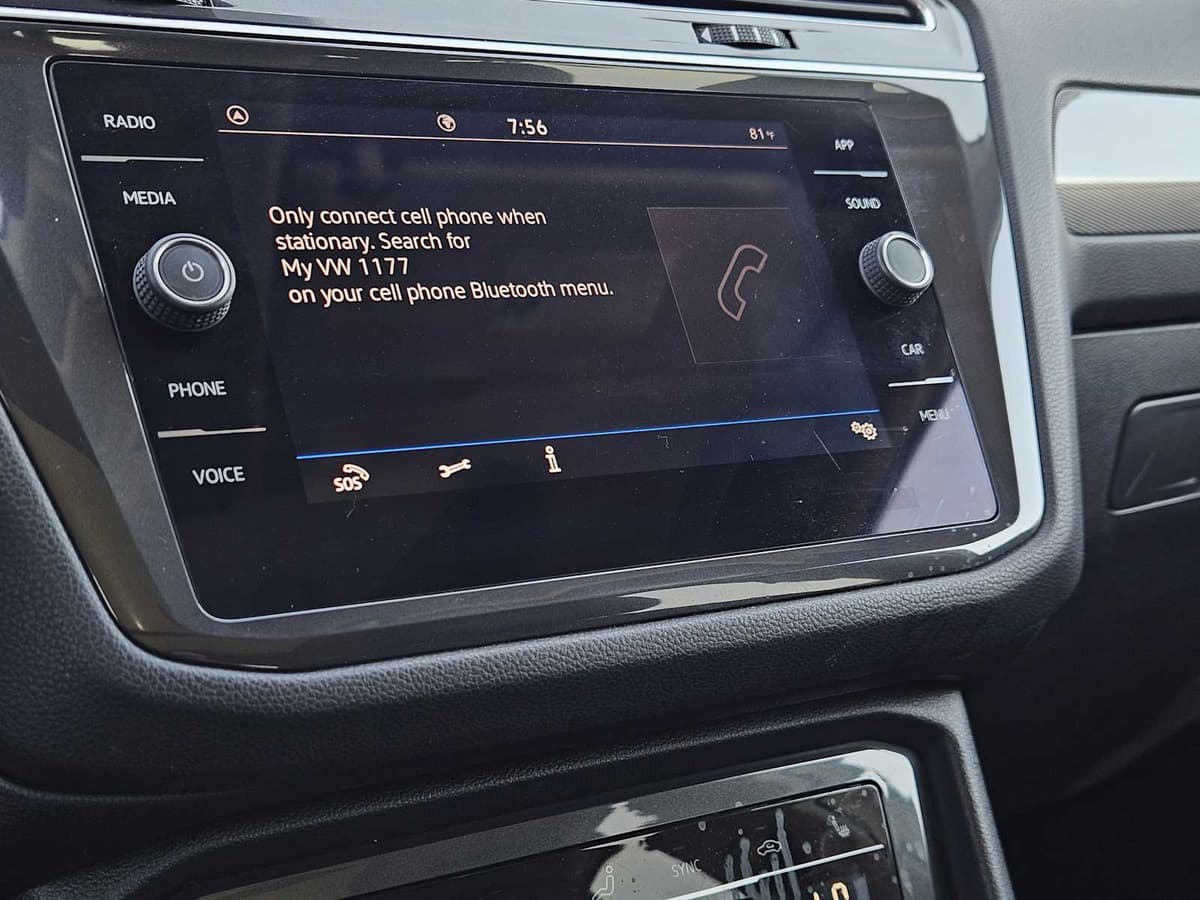 2023 Volkswagen Tiguan - Image 17