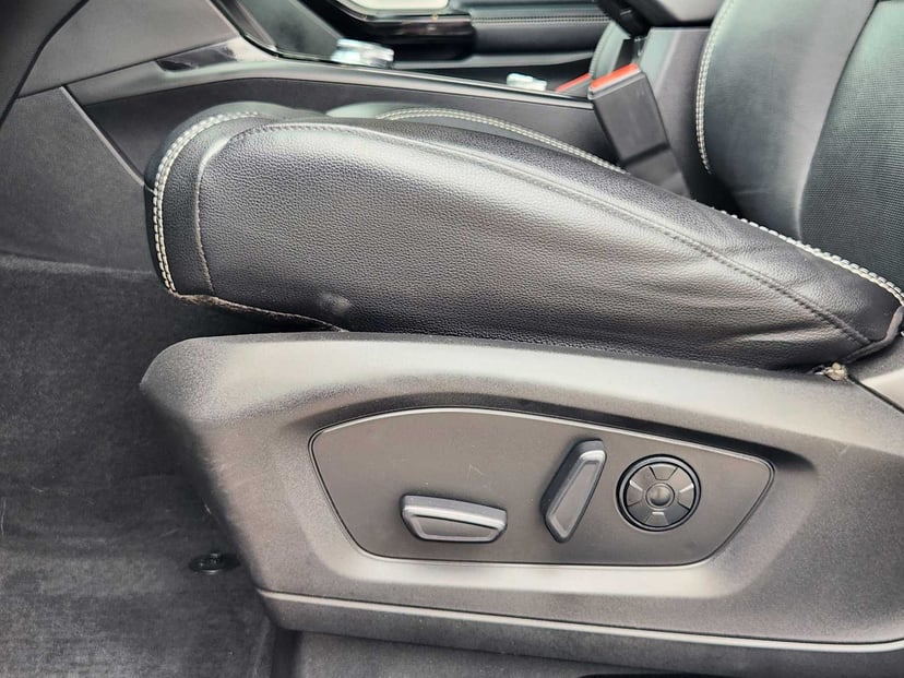 2021 Ford Explorer - Image 23