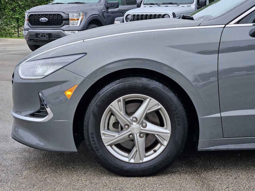 2022 Hyundai Sonata - Image 8