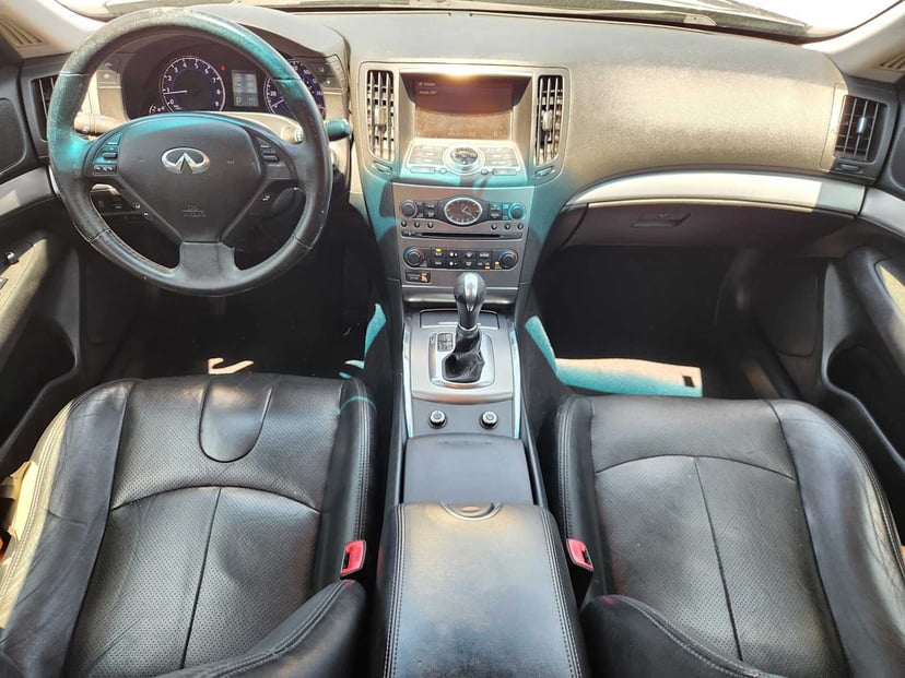 2015 INFINITI Q40 - Image 25