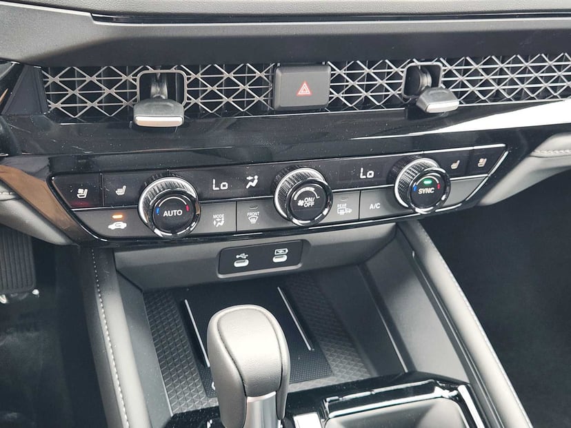2026 Honda Accord Hybrid - Image 17