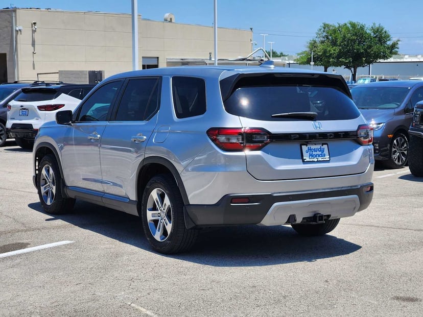 2023 Honda Pilot - Image 5