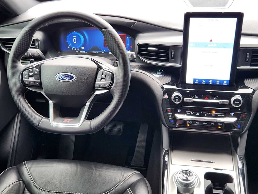 2021 Ford Explorer - Image 26