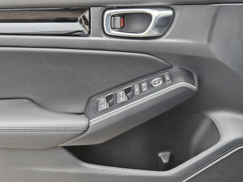 2026 Honda Civic Hybrid - Image 18