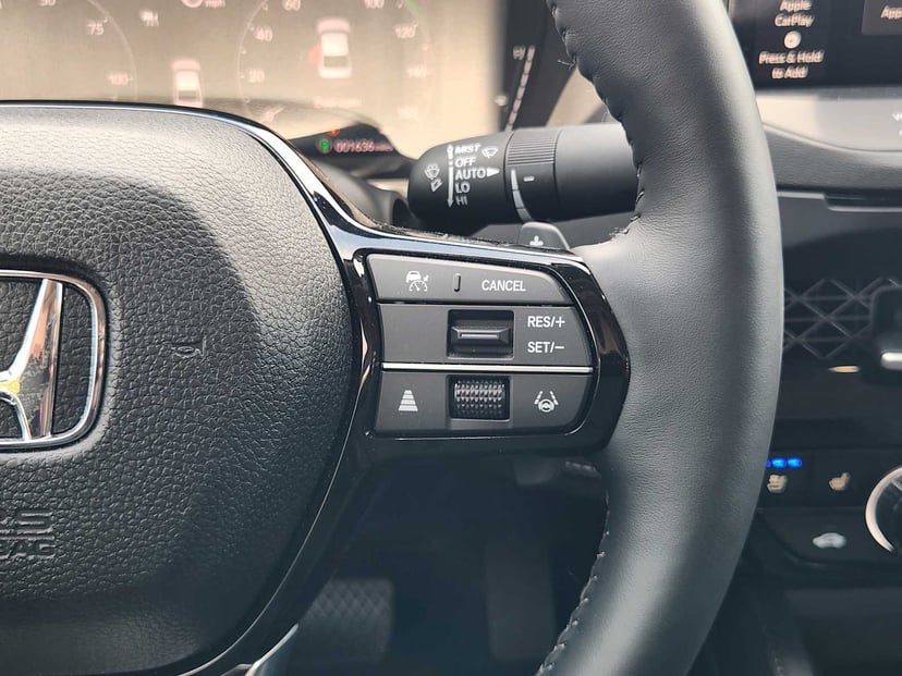 2025 Honda Accord Hybrid - Image 29