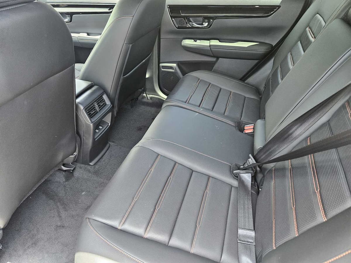 2026 Honda CR-V Hybrid - Image 25