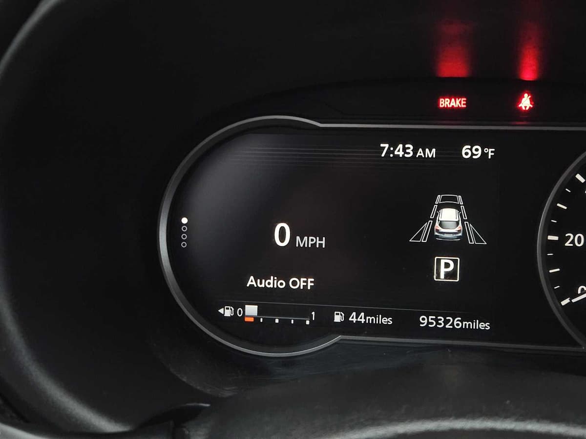 2020 Nissan Kicks - Image 16