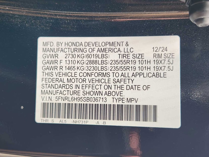 2025 Honda Odyssey - Image 35