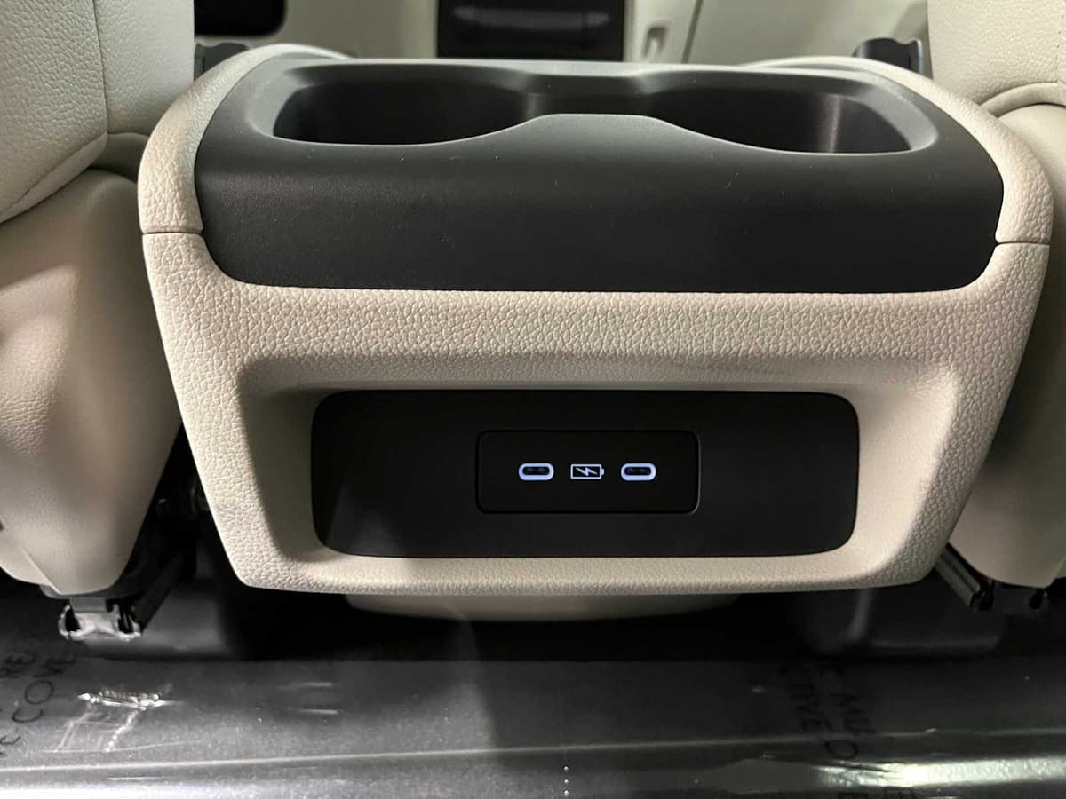 2026 Honda Odyssey - Image 23