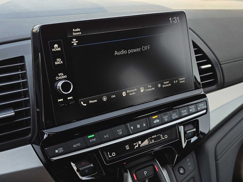 2026 Honda Odyssey - Image 14