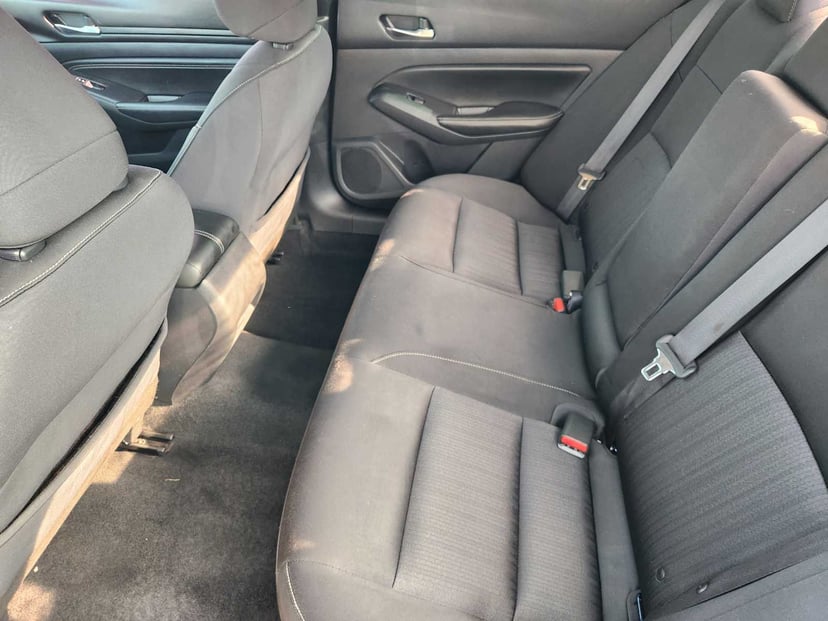 2019 Nissan Altima - Image 30