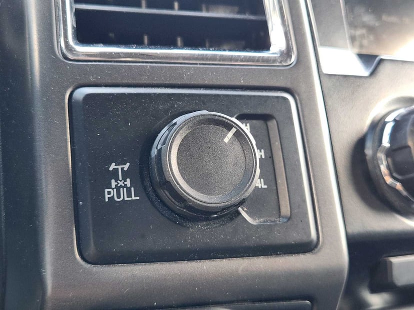 2017 Ford F-150 - Image 21