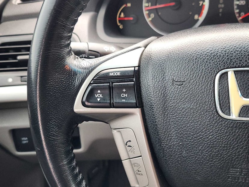 2010 Honda Accord - Image 27