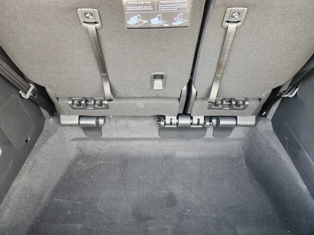 2026 Honda Odyssey - Image 24